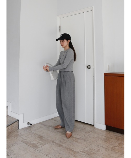 Katrin TOKYO(カトリーントーキョー)の「2tuck slacks(スラックス・レディース・ブラック・XS/S/M/S-Short)」の16枚目の写真