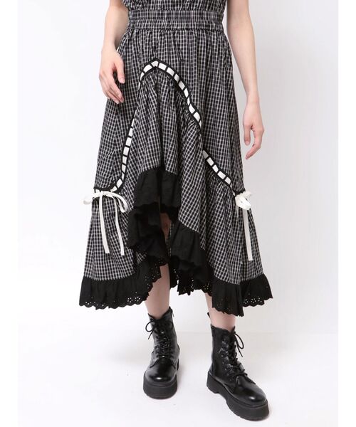 jouetie（ジュエティ）の「リボンステッチアシメロングスカート【セットアップ対応】夏服（スカート・レディース・ブラック/オフホワイト/レッド・MEDIUM）」の15枚目の写真