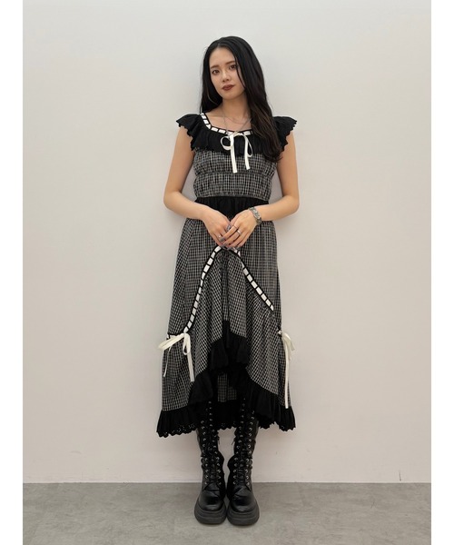 jouetie（ジュエティ）の「リボンステッチアシメロングスカート【セットアップ対応】夏服（スカート・レディース・ブラック/オフホワイト/レッド・MEDIUM）」の10枚目の写真