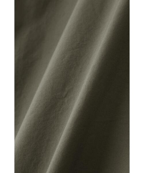 MARGARET HOWELL（マーガレットハウエル）の「MATT COTTON SILK POPLIN（テーラードジャケット・レディース・カーキ/ネイビー系1・1/2）」の11枚目の写真