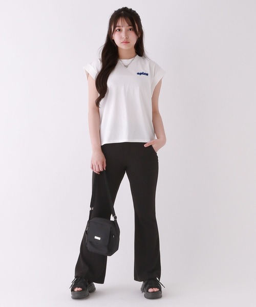 repipi armario(レピピ アルマリオ)の「StyleUPカットフレアパンツ(その他パンツ・キッズ・ブラック・MEDIUM/SMALL/LARGE)」の6枚目の写真