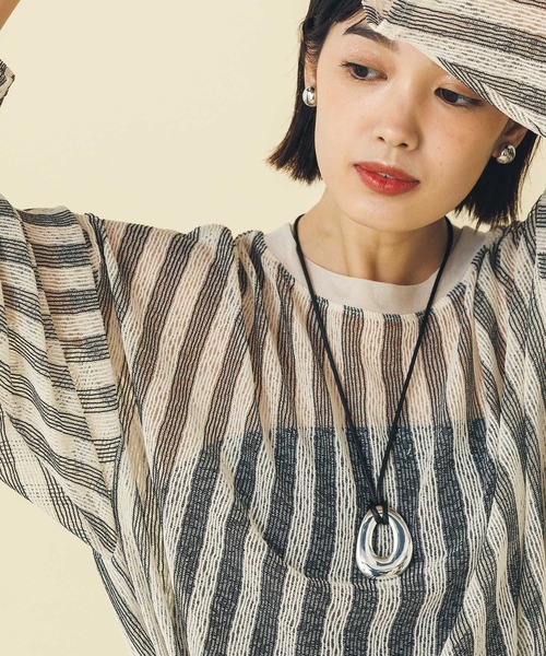 CHIGNON(シニヨン)の「オーバルブローチネックレス(ネックレス・レディース・シルバー・FREE)」の1枚目の写真