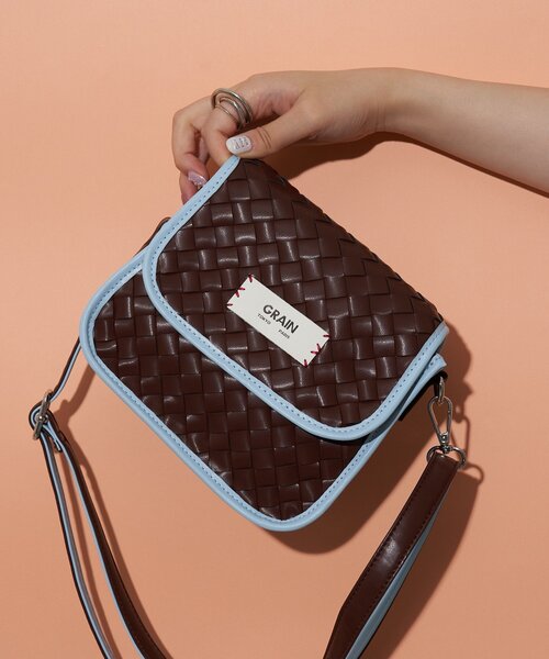 GRAIN(グレイン)の「【GRAIN/グレイン】2WAYクロス編みショルダーバック(ショルダーバッグ・レディース・ブラウン/アイボリー/グリーン・FREE)」の2枚目の写真