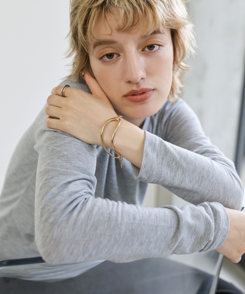 select MOCA（セレクトモカ）の「カーブラインブレスレット（ブレスレット・レディース・シルバー/ゴールド・FREE）」の16枚目の写真