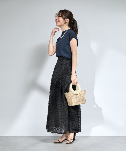 La boutique BonBon（ラブティックボンボン）の「【セットアップ可・お上品見え】カットジャガードバックレースアップスカート（スカート・レディース・ホワイト/ブラック・38/36）」の7枚目の写真