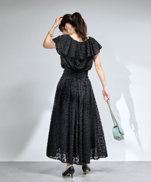 La boutique BonBon（ラブティックボンボン）の「【セットアップ可・お上品見え】カットジャガードバックレースアップスカート（スカート・レディース・ホワイト/ブラック・38/36）」の12枚目の写真