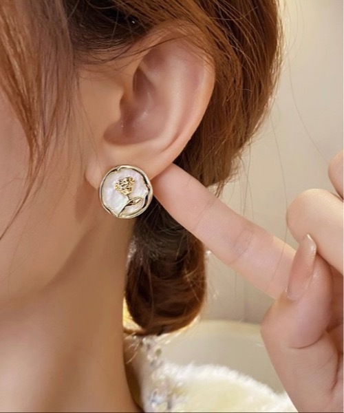Burner(バーナー)の「【OKUOKU 0909】マルチデザイン イヤークリップ イヤリング oku-earrings-g2【RBTS】(イヤリング・レディース・シルバー/N/ブルー系その他3/ブルー系その他5/ブラック系その他2/シルバー系その他7/その他6/その他14/その他15/P/R/シルバー系その他6/Y/その他16/その他17/その他18/その他25/その他26/その他27/その他28/その他29/その他4/その他7/その他9/その他12/その他20/その他21/その他23/その他30/その他32/クリア/シルバー系その他3/シルバー系その他5/O/Q/X/Z/その他8/その他10/その他13/その他19/その他22/その他24/その他31/その他33/パープル系その他/ゴールド系6/S/T/U/V/W/その他1/その他2/その他3/その他5/その他11/その他34/その他35/シルバー系6/ゴールド系その他3/ゴールド系2/レッド系その他3/ホワイト系その他3/ホワイト系その他/H/A/ゴールド系その他6/シルバー系5/ゴールド系9/シルバー系3/ホワイト系6/ホワイト系4/ゴールド系4/ブルー系その他/シルバー系1/ゴールド系5/シルバー系その他/グリーン系その他2/グリーン系その他/J/ゴールド系その他2/レッド系その他7/ブラウン系/ホワイト系2/ホワイト系1/レッド系その他6/ホワイト系/ホワイト系その他7/ホワイト系その他6/ブラック/ホワイト系その他5/グレー系その他/ピンク系その他/ゴールド系/F/E/C/ゴールド系その他/ゴールド系8/ゴールド系7/ベージュ/ゴールド系その他5/シルバー系4/ホワイト系5/ホワイト系3/シルバー系2/ゴールド系3/ブラック系その他3/ブラック系その他/レッド系その他2/ホワイト系その他4/ホワイト系その他2/ゴールド系1/シルバー系その他4/I/シルバー系その他2/G/B/ゴールド系その他7/ブルー系その他4/M/K/シルバー系9/ブルー系その他2/シルバー系8/シルバー系7/ゴールド系その他4/L・FREE)」の11枚目の写真