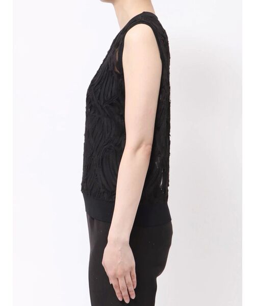 TONAL（トーナル）の「刺繍レーストップス（Tシャツ/カットソー・レディース・ベビーピンク/オフホワイト/ブラック・MEDIUM）」の12枚目の写真