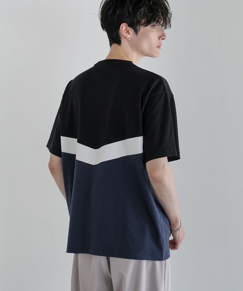ASTRONOMY(アストロノミー)の「Buyer’s Select/ポンチ×フェイクスウェードVCUT切替ハーフジップTシャツ(Tシャツ/カットソー・メンズ・ブラック系/ネイビー系/グレー系・L/M)」の15枚目の写真
