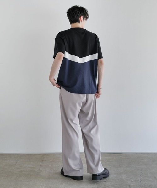 ASTRONOMY(アストロノミー)の「Buyer’s Select/ポンチ×フェイクスウェードVCUT切替ハーフジップTシャツ(Tシャツ/カットソー・メンズ・ブラック系/ネイビー系/グレー系・L/M)」の17枚目の写真
