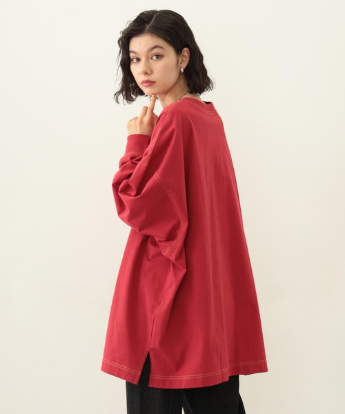 MILKFED.（ミルクフェド）の「COOPER LOGO SUPER BIG L/S TOP（Tシャツ/カットソー・レディース・ブラック/レッド/オートミール・ONE SIZE）」の4枚目の写真