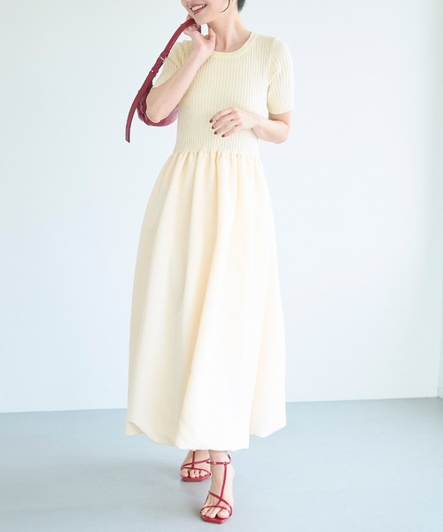 coca（coca）（コカ）の「異素材切り替えバルーンニットワンピース（ワンピース・レディース・アイボリー/ブラック・L/M/S）」の2枚目の写真