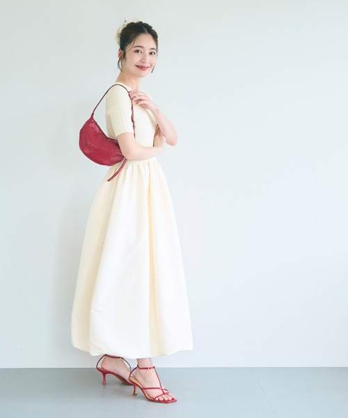 coca（coca）（コカ）の「異素材切り替えバルーンニットワンピース（ワンピース・レディース・アイボリー/ブラック・L/M/S）」の11枚目の写真