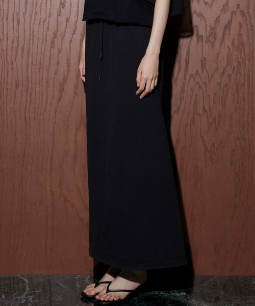 LE CIEL BLEU(ルシェルブルー)の「オゾンウォッシュジャージースカート / Ozone Washed Jersey Skirt(スカート・レディース・チャコールグレー・36/38)」の2枚目の写真