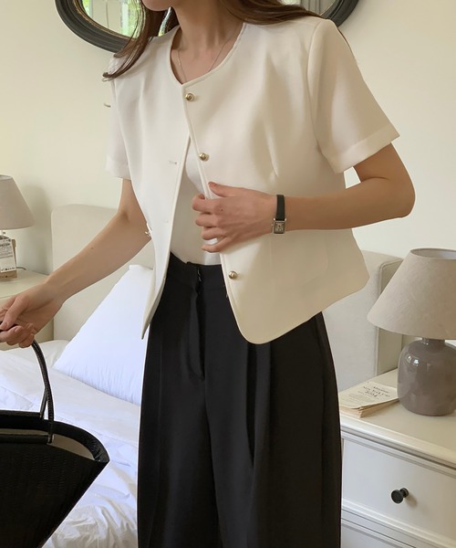 Doula Doula(ドゥーラドゥーラ)の「ノーカラー半袖ジャケット(その他アウター・レディース・ネイビー/ホワイト・FREE)」の5枚目の写真