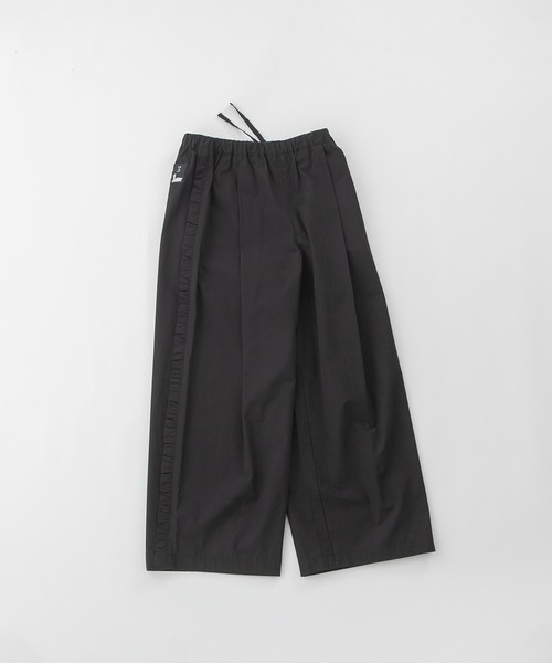 nop de nod（ノップドゥノッド）の「サイドフリルタックパンツ（その他パンツ・レディース・ブラック/ブルー系その他/インディゴブルー・3）」の5枚目の写真