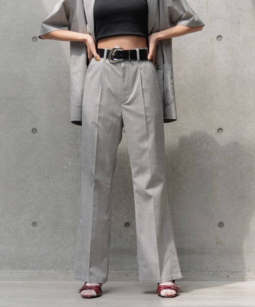 PAGEBOY（ページボーイ）の「ライトエステルフレアパンツ（スラックス・レディース・ブラック/チェック/チャコールグレー・FREE）」の3枚目の写真