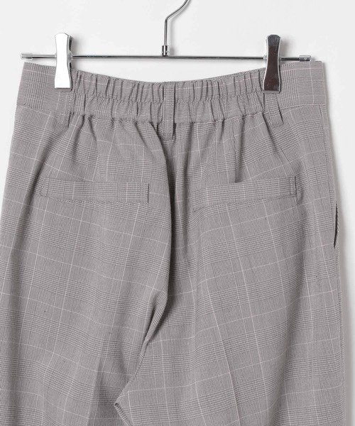 PAGEBOY（ページボーイ）の「ライトエステルフレアパンツ（スラックス・レディース・ブラック/チェック/チャコールグレー・FREE）」の5枚目の写真