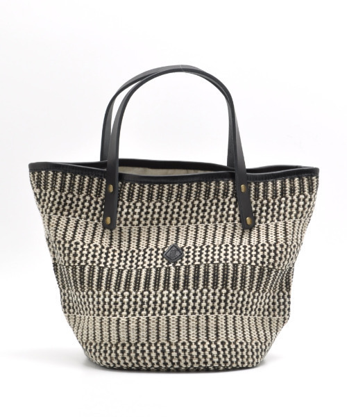 CLEDRAN（クレドラン）の「【厚みのあるジュート素材】 CL3770 HAND＆WORK FLOWER PATTERN TOTE（トートバッグ・レディース・ブラック系その他/グリーン系その他・FREE）」の3枚目の写真