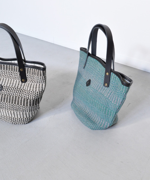 CLEDRAN（クレドラン）の「【厚みのあるジュート素材】 CL3770 HAND＆WORK FLOWER PATTERN TOTE（トートバッグ・レディース・ブラック系その他/グリーン系その他・FREE）」の19枚目の写真