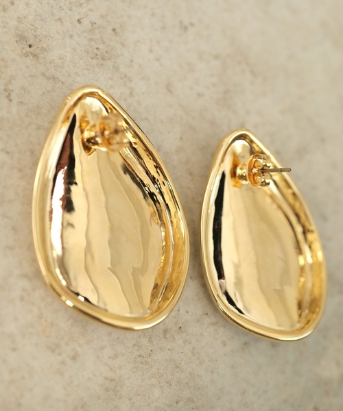 Crisp（クリスプ）の「ニュアンスドロップピアス（ピアス（両耳用）・レディース・ゴールド/シルバー・FREE）」の5枚目の写真