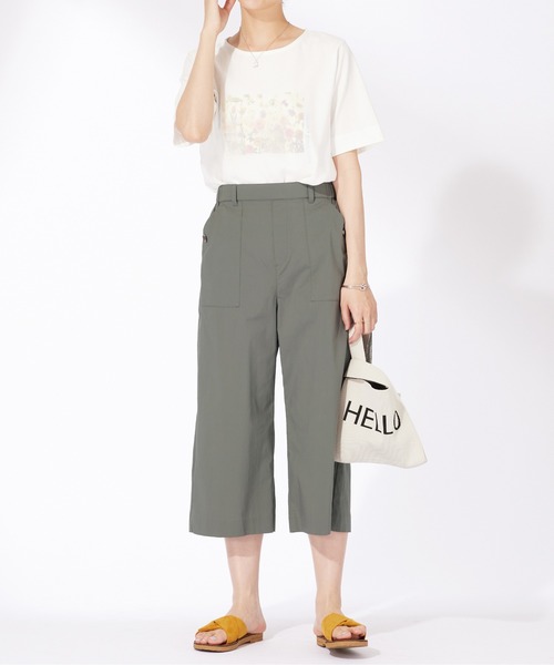 BELLUNA PLUS(ベルーナ)の「サラリ綿混ベイカーキュロットパンツ(その他パンツ・レディース・チャコール/ベージュ/ネイビー/テラコッタ・X-LARGE/LARGE/MEDIUM/SMALL)」の9枚目の写真