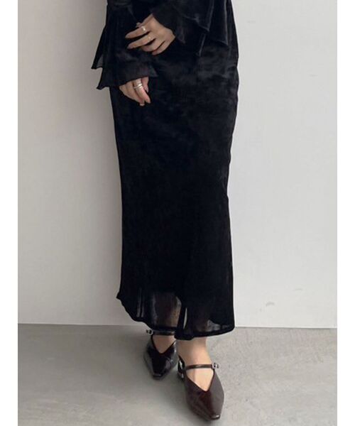 LAGUNAMOON（ラグナムーン）の「シアーベロアナロースカート（スカート・レディース・アイボリー/ブラック/ブラウン・SMALL/MEDIUM）」の3枚目の写真