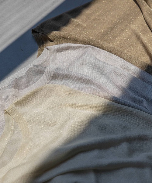 A part by（アパートバイ）の「ラメシアーニット_5分袖（ニット/セーター・レディース・アイボリー/ライトグレー/キャメル・FREE）」の4枚目の写真