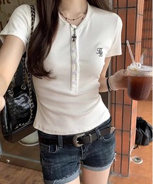 Tシャツ ヘンリーネック 半袖 トップス ロゴ刺繍Tシャツ タイトトップス