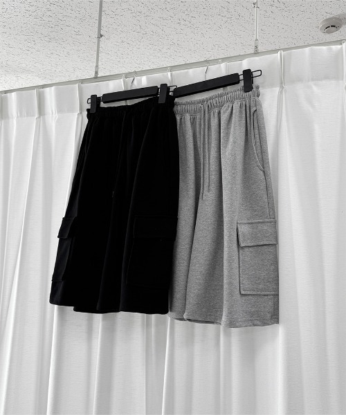 LVEU.（ラブユ.）の「【LVEU.】スウェットカーゴハーフパンツ / ボトムス パンツ ハーフパンツ スウェット オーバー スポーティ カジュアル カーゴパンツ ブラック グレー（スウェットパンツ・レディース・グレー/ブラック・FREE）」の22枚目の写真