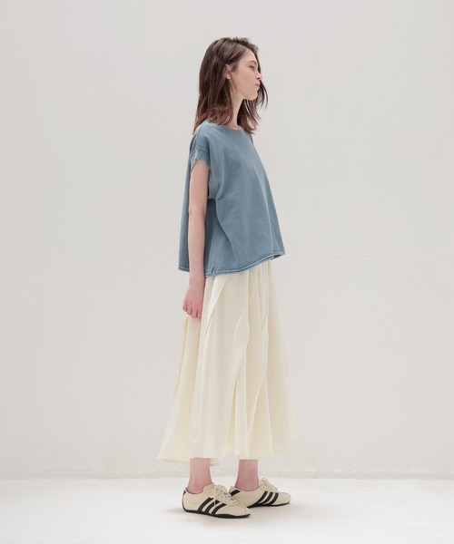 DRESSLAVE(ドレスレイブ)の「stone wash over sleeveless pull(ストーンウォッシュオーバースリーブレスプルオーバー)(ニット/セーター・レディース・ライトブルー/ベージュ・38)」の9枚目の写真