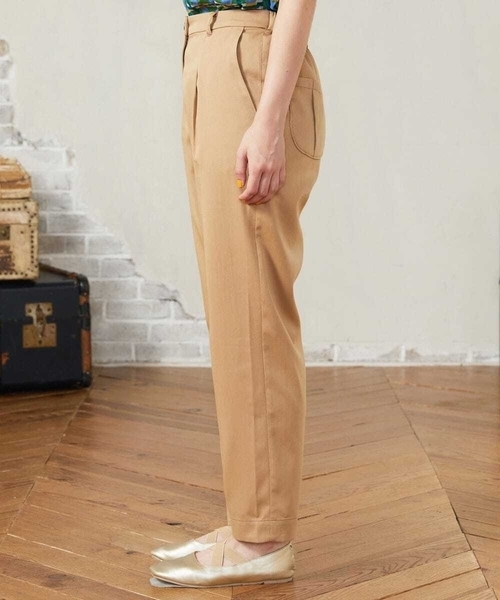 Jocomomola（ホコモモラ）の「Liso ツイルテーパードパンツ（その他パンツ・レディース・グレー/ベージュ・42/40）」の4枚目の写真