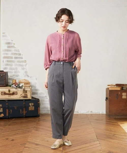 Jocomomola（ホコモモラ）の「Liso ツイルテーパードパンツ（その他パンツ・レディース・グレー/ベージュ・42/40）」の21枚目の写真