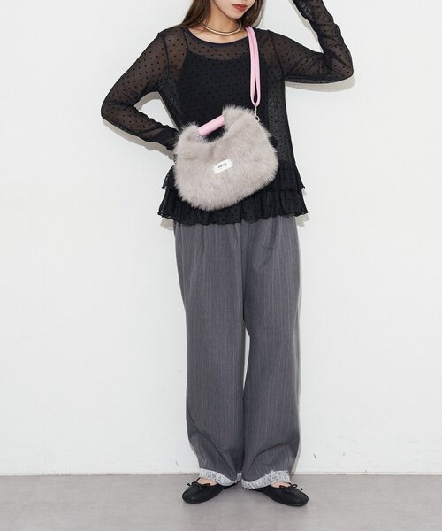 GRAIN（グレイン）の「【GRAIN/グレイン】2WAYミニフェイクファーハンドバッグ（ショルダーバッグ・レディース・ブラウン/ベージュ/グレー・FREE）」の9枚目の写真