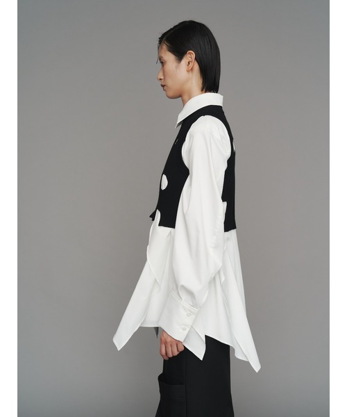 UN3D. VEST LIKE White レア！！ UN3D.（アンスリード）の「サイドパーツニットベスト（ベスト）」 - WEAR