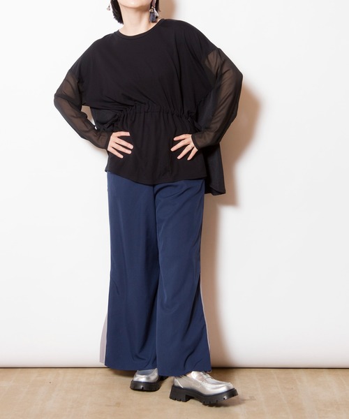 OSMOSIS（オズモーシス）の「バックプリーツヘムパンツ（その他パンツ・レディース・ネイビー/ブラック/ライトベージュ・ONE SIZE）」の12枚目の写真