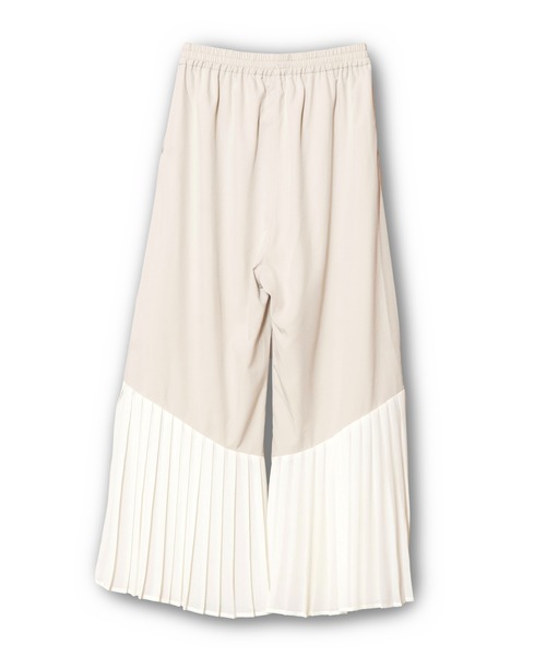 OSMOSIS（オズモーシス）の「バックプリーツヘムパンツ（その他パンツ・レディース・ネイビー/ブラック/ライトベージュ・ONE SIZE）」の14枚目の写真