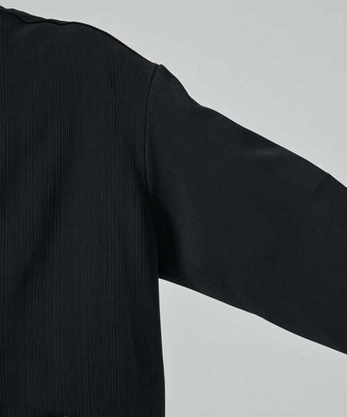 CULLNI（クルニ）の「【CULLNI】別注 Minimal Pocket PLEATS Cardigan（カーディガン/ボレロ・メンズ・ブラック/ブラウン/ダークグレー・1/2）」の18枚目の写真