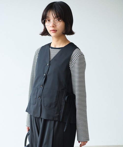 bulle de savon（ビュルデサボン）の「△T/R サイドプリーツベスト（ベスト・レディース・グレー/ブラック・FREE）」の2枚目の写真