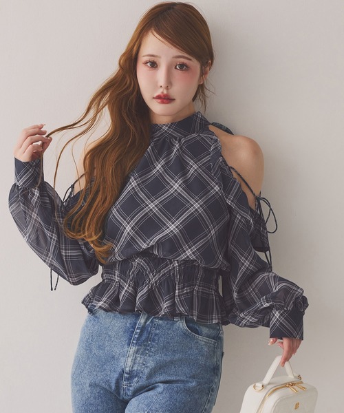 one after another NICE CLAUP（ワンアフターアナザーナイスクラップ）の「バックリボンアメスリブラウス（シャツ/ブラウス・レディース・ブラウン/アイボリー/ピンク/ブラック/ネイビー/ドット・FREE）」の4枚目の写真