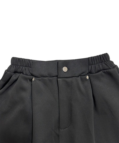 VIBGYOR（ヴィブジョー）の「バレルレッグワイドスウェットパンツ / 裏起毛 ルーズシルエット ボトム(CZ)（スウェットパンツ・レディース・ブラック/ホワイト・LARGE/MEDIUM）」の12枚目の写真