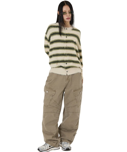 OY（オーワイ）の「『OY/オーワイ』HAIRY STRIPE KNIT CARDIGAN/ヘアリーストライプ ニットカーディガン（カーディガン/ボレロ・レディース・ブルー/ブラック/アイボリー/レッド・L/M）」の15枚目の写真