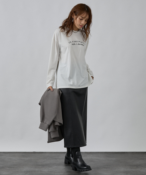 abahouse mavie(アバハウスマヴィ)の「ロゴロンT(Tシャツ/カットソー・レディース・チャコールグレー/ブラウン/ホワイト系その他・フリー)」の6枚目の写真