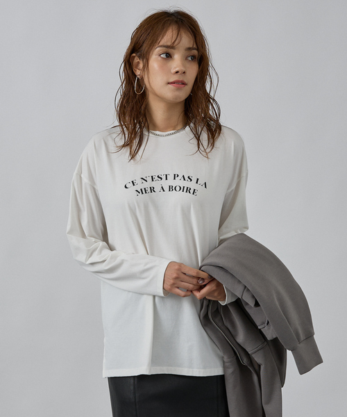 abahouse mavie(アバハウスマヴィ)の「ロゴロンT(Tシャツ/カットソー・レディース・チャコールグレー/ブラウン/ホワイト系その他・フリー)」の10枚目の写真