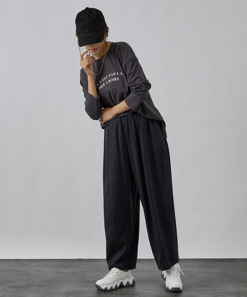 abahouse mavie(アバハウスマヴィ)の「ロゴロンT(Tシャツ/カットソー・レディース・チャコールグレー/ブラウン/ホワイト系その他・フリー)」の13枚目の写真