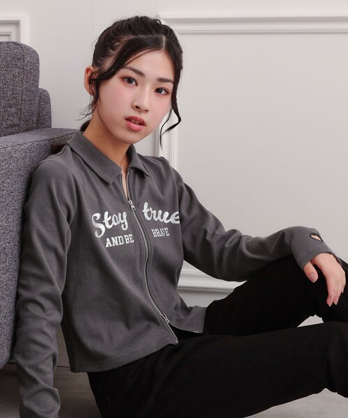 PINK-latte（ピンクラテ）の「◆衿付きダブルジップテレコ（Tシャツ/カットソー・キッズ・ダークオリーブ/チャコールグレー/オフホワイト/パープル・16/15 /14/13）」の3枚目の写真