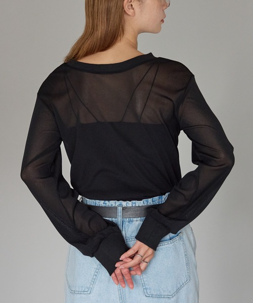 r.（アールドット）の「前後2way　ヘンリーネックシアートップス（Tシャツ/カットソー・レディース・ブラウン/オフホワイト/チャコールグレー/ブラック・FREE）」の15枚目の写真