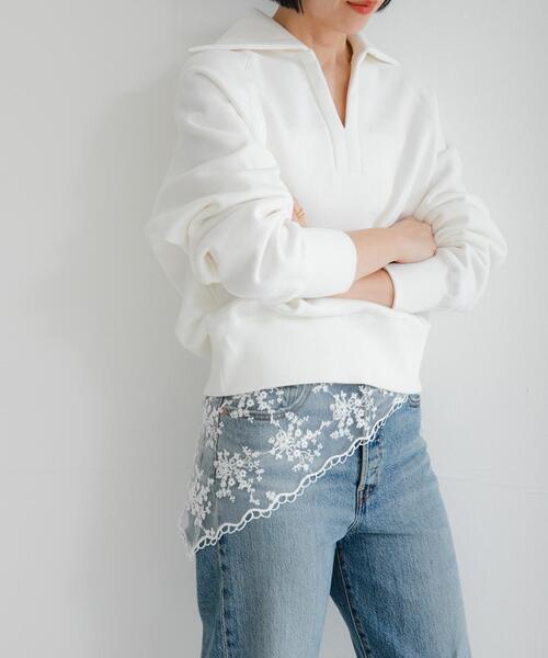 URBAN RESEARCH(アーバンリサーチ)の「レースサンカクスカーフ(バンダナ/スカーフ・レディース・オフホワイト・FREE)」の2枚目の写真