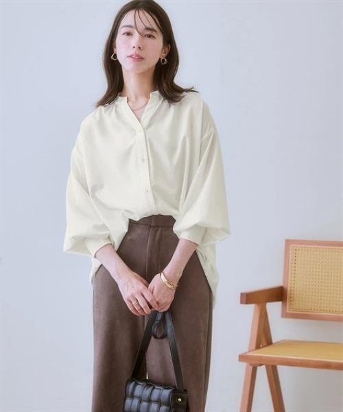 nissen(ニッセン)の「【とろみ素材】バックシャーリングスキッパーシャツ(防シワ・吸汗速乾)<大きいサイズ有>(シャツ/ブラウス・レディース・アイボリー/ブラック/グリーン/ベージュ・S/M/L/LL)」の5枚目の写真