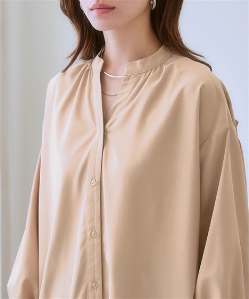 nissen(ニッセン)の「【とろみ素材】バックシャーリングスキッパーシャツ(防シワ・吸汗速乾)<大きいサイズ有>(シャツ/ブラウス・レディース・アイボリー/ブラック/グリーン/ベージュ・S/M/L/LL)」の14枚目の写真